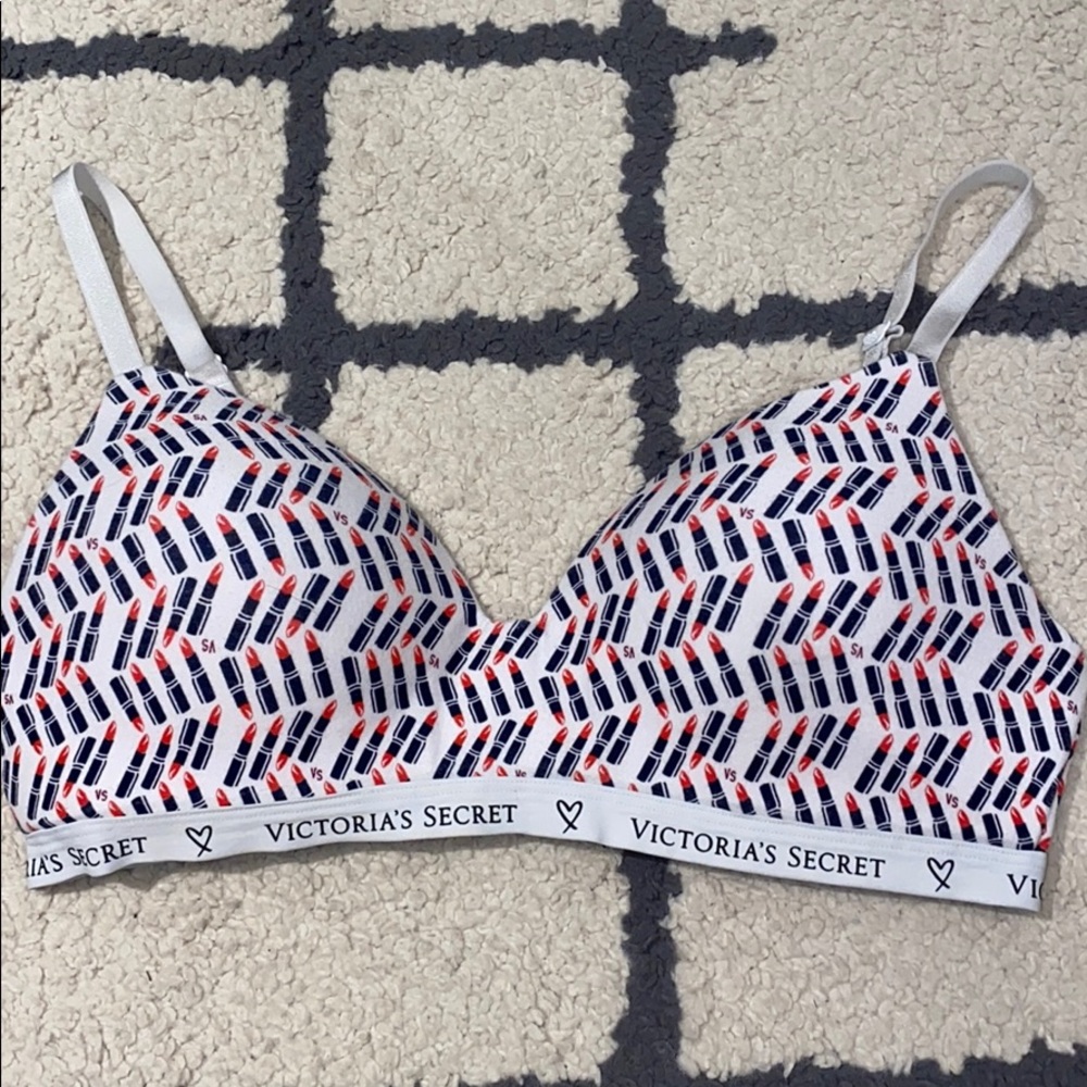 Victoria secret bra 36C ,worn once, lipstick theme